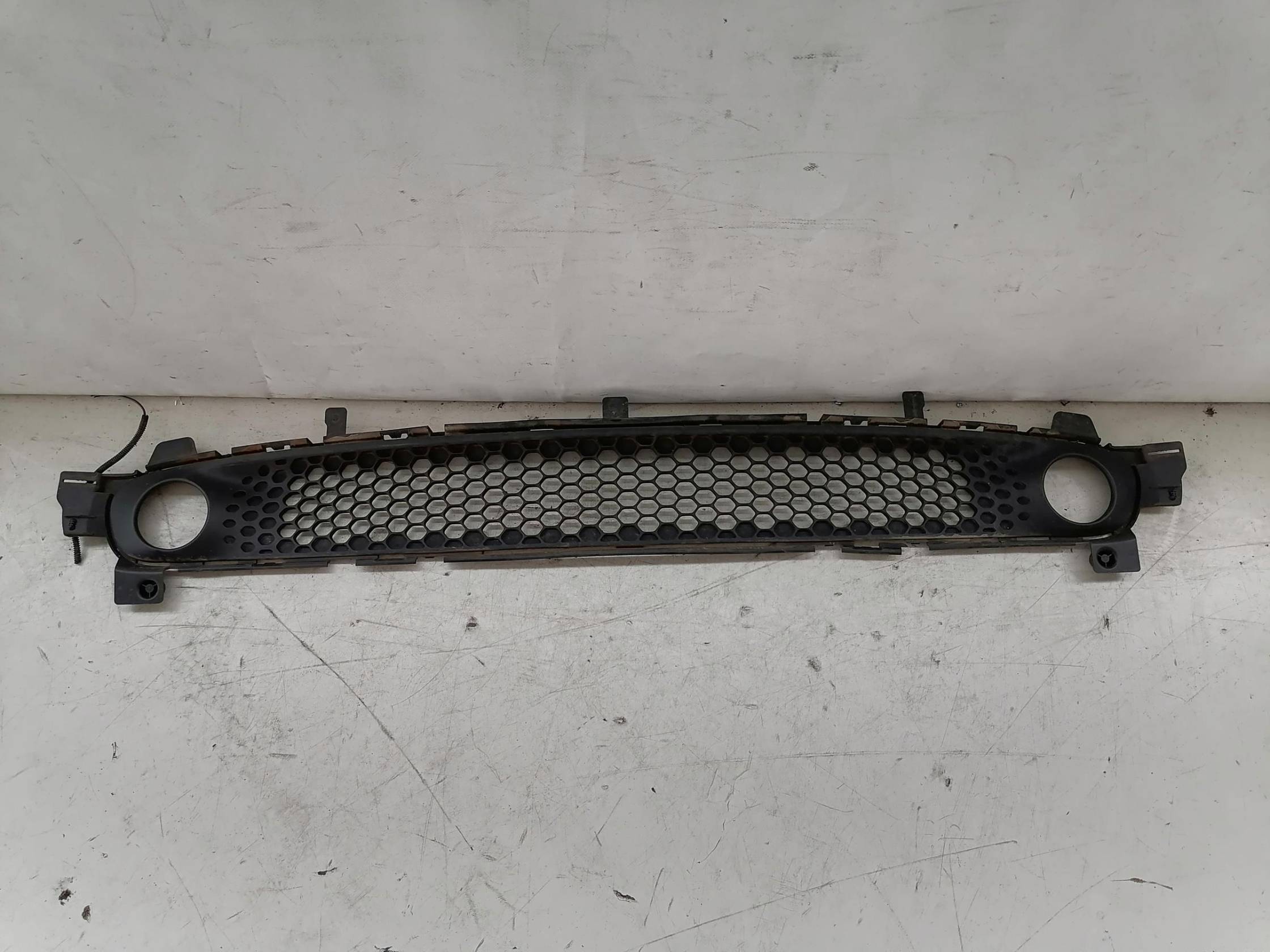 Griglia paraurti ant.